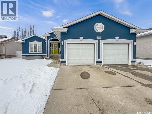 512 Keene Drive, Swift Current, SK - Outdoor