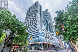 3506 - 85 WOOD STREET  Toronto, ON M4Y 0E8