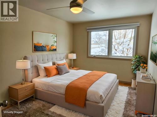 660 9Th Avenue Ne, Swift Current, SK - Indoor Photo Showing Bedroom
