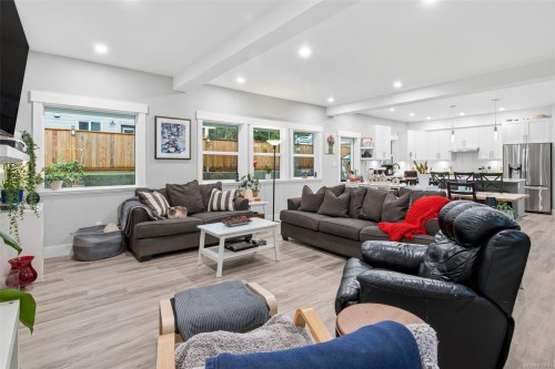 2624 Forest Edge Rd, Sooke, BC 