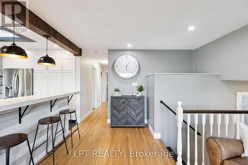 7429 Sideroad 20 Side Road, Mapleton, ON - Indoor