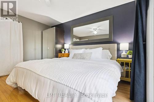 7429 Sideroad 20 Side Road, Mapleton, ON - Indoor Photo Showing Bedroom