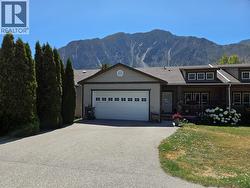 715 9th Avenue  Keremeos, BC V0X 1N3