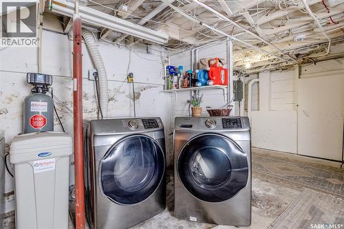 515 9Th Street E, Saskatoon, SK - Indoor Photo Showing Laundry Room