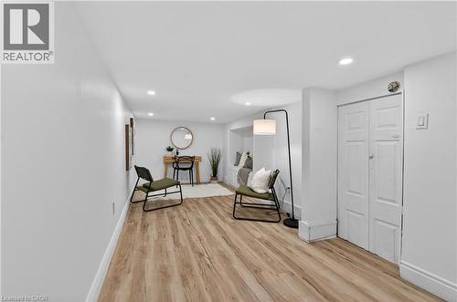 8 East 23Rd Street, Hamilton, ON - Indoor Photo Showing Other Room