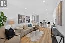8 East 23Rd Street, Hamilton, ON  - Indoor Photo Showing Living Room 