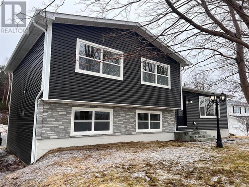 14-16 Farm Road  Bay Roberts, NL A0A 1G0