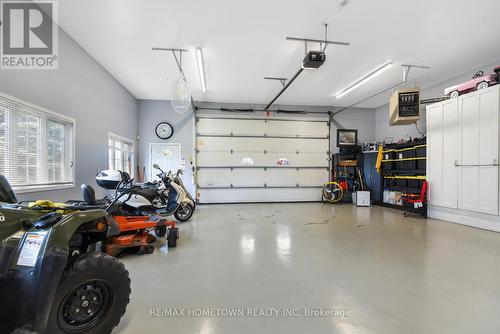 201 Empire Hanna Road E, Edwardsburgh/Cardinal, ON - Indoor Photo Showing Garage