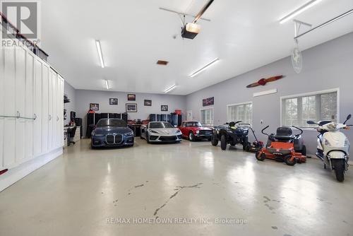 201 Empire Hanna Road E, Edwardsburgh/Cardinal, ON - Indoor Photo Showing Garage