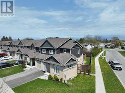 LOWER - 11 MANHATTAN COURT St. Catharines (Haig), ON L2R 0B8