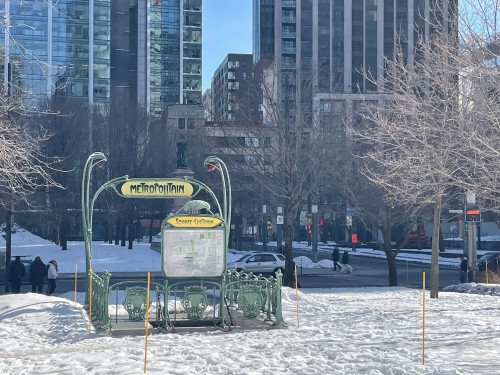 Nearby - 2403-495 Av. Viger O., Montréal (Ville-Marie), QC - Outdoor