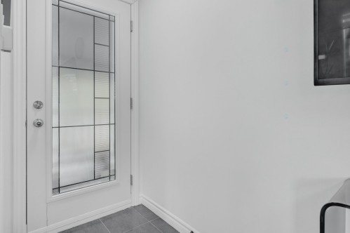 Hall d'entrée/Vestibule - 6 Av. Godfrey, Saint-Sauveur, QC - Indoor Photo Showing Other Room