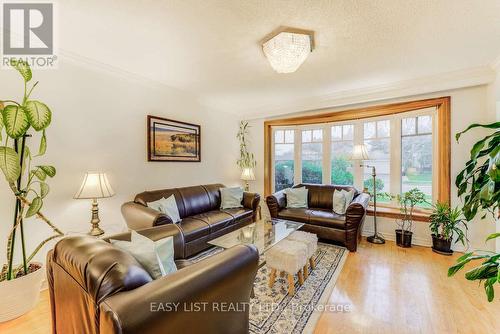 946 Mcbride Avenue, Mississauga, ON 