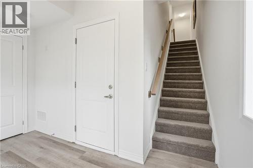 32 Radison Lane, Hamilton, ON - Indoor Photo Showing Other Room
