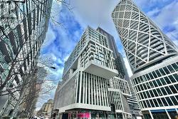 1513 - 121 ST PATRICK STREET  Toronto, ON M5T 0B8