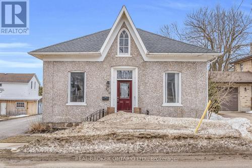 240 ELIZABETH STREET W  North Perth, ON N4W 1E2