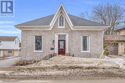 240 ELIZABETH STREET W  North Perth, ON N4W 1E2