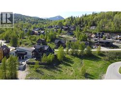 801 WHITE TAIL Drive Rossland, BC V0G 1Y0