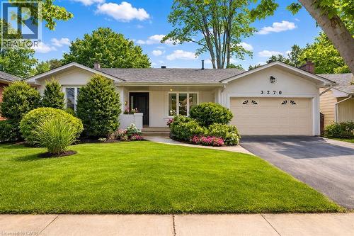 3270 SPRUCE Avenue  Burlington, ON L7N 1J4