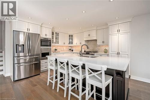 3270 Spruce Avenue, Burlington, ON 