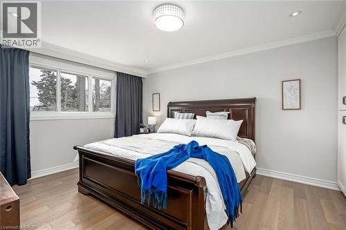 3270 Spruce Avenue, Burlington, ON 