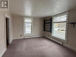 Apt 3 (east side upper level) - 