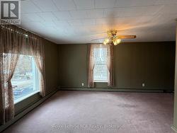 Apt 3 (east side upper level) - 