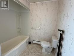 Apt 3 (east side upper level) - 