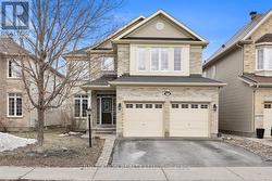 175 CHENOA WAY  Ottawa, ON K2J 0M4