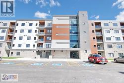 2550 SANDWICH WEST PARKWAY Unit# 318  Lasalle, ON N9H 0N4