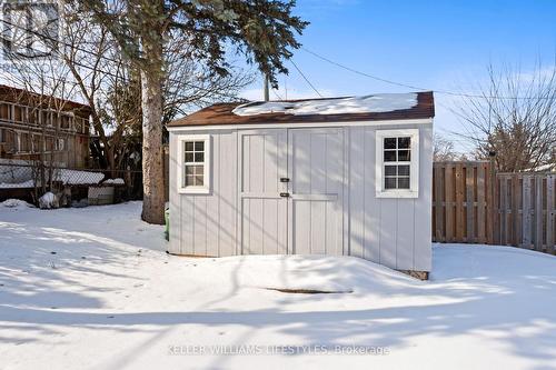 23 Stormont Drive, London South (South T), ON - Outdoor