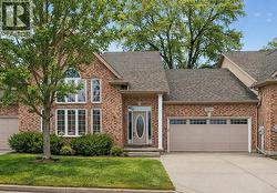 2016 THELMA AVENUE  Sarnia, ON N0N 1C0