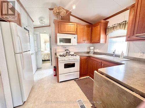 B6 - 7489 Sideroad 5 E, Wellington North, ON 