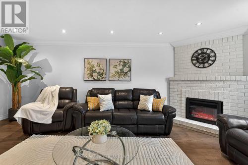 92 Weldrick Road E, Richmond Hill, ON - Indoor Photo Showing Living Room With Fireplace