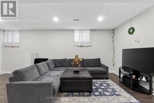 92 Weldrick Road E, Richmond Hill, ON - Indoor
