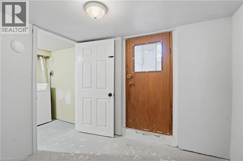 7 West 1St Street, Hamilton, ON - Indoor Photo Showing Other Room