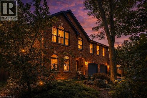 223 Briar Hill Crescent, Ancaster, ON - Outdoor