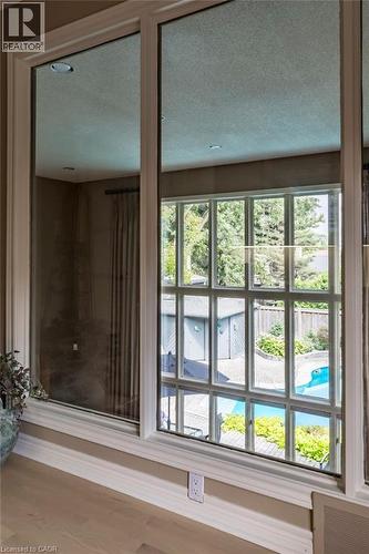 223 Briar Hill Crescent, Ancaster, ON - Indoor Photo Showing Other Room