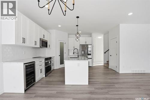 139 Sharma Lane, Saskatoon, SK - Indoor Photo Showing Kitchen With Upgraded Kitchen