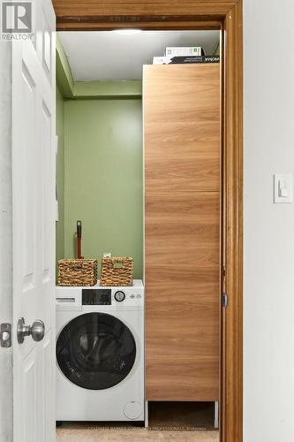 364 Tragina Avenue N, Hamilton, ON - Indoor Photo Showing Laundry Room