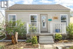 364 TRAGINA Avenue N  Hamilton, ON L8H 5E5