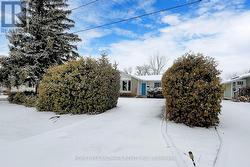 135 RINGWOOD ROAD  Oakville, ON L6H 1K3