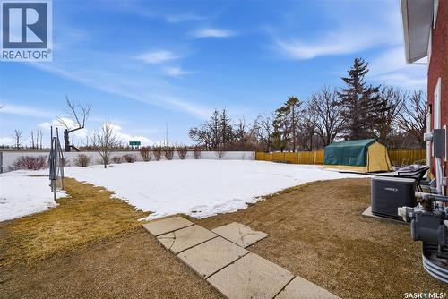 166 Deergrove Crescent, Regina, SK - Outdoor