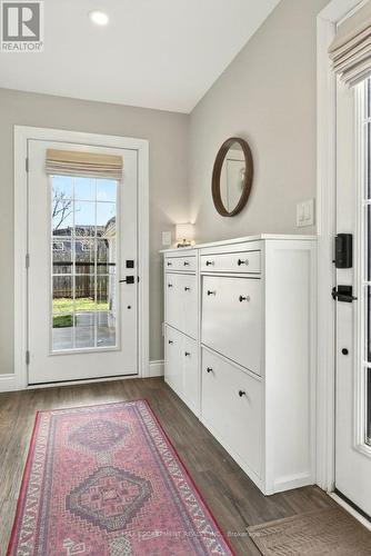 13 Richmond Street, Hamilton, ON - Indoor Photo Showing Other Room