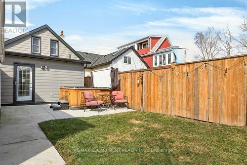 13 Richmond Street, Hamilton, ON - Outdoor