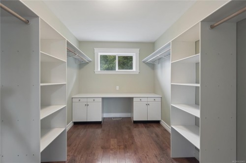 885 Pratt Rd, Mill Bay, BC 