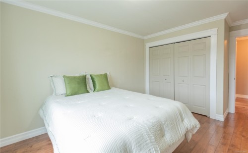 885 Pratt Rd, Mill Bay, BC 