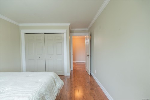 885 Pratt Rd, Mill Bay, BC 