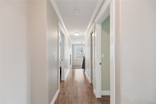 885 Pratt Rd, Mill Bay, BC 