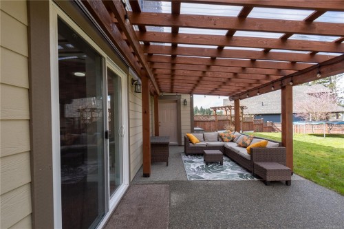 885 Pratt Rd, Mill Bay, BC 